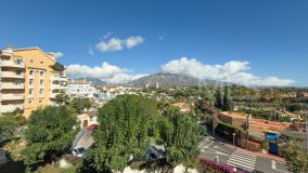 Apartment for sale in Señorio de Aloha, Nueva Andalucia