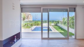 Semi detached villa in Valencia for sale