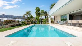 For sale La Finca de Marbella 5 bedrooms semi detached villa