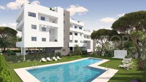 For sale apartment in La Carihuela with 4 bedrooms