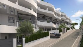 For sale apartment in La Carihuela with 4 bedrooms