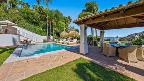 Villa for sale in El Madroñal, Benahavis