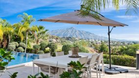 Villa for sale in La Quinta, Benahavis