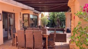 Villa zu verkaufen in Marbella Ost