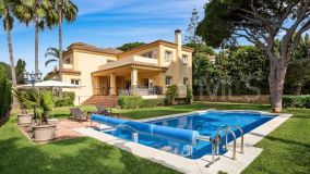 Villa for sale in Elviria, Marbella Est