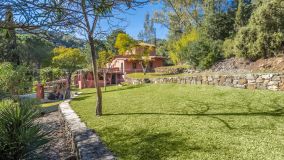 Villa for sale in Benahavis, 2,395,000 €