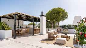 Duplex Penthouse for sale in La Quinta, Benahavis