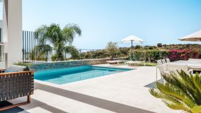 Parvilla for sale in Cabopino, Marbella Öst