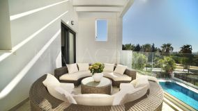 Town House for sale in Estepona