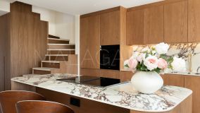 Adosado en venta en El Herrojo, Benahavis