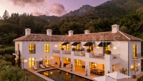 Villa for sale in Cascada de Camojan, Marbella Golden Mile