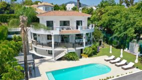 Villa for sale in La Quinta, Benahavis