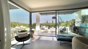 Apartamento en venta en La Quinta, Benahavis