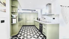 Takvåning for sale in Nueva Andalucia, Marbella