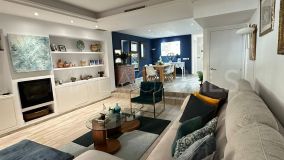 Town House for sale in El Palmeral, Nueva Andalucia