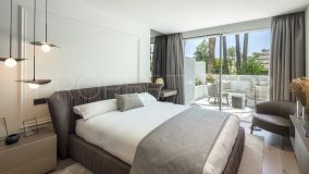 3 bedrooms villa in Puente Romano for sale