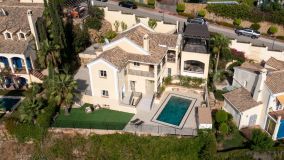 Comprar villa de 5 dormitorios en Sierra Blanca Country Club