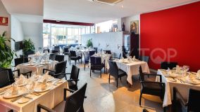 Buy restaurant in Nueva Andalucia with 3 bedrooms