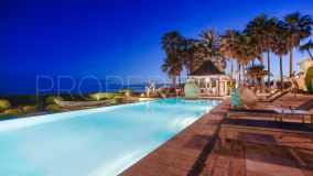 5 bedrooms villa in Los Monteros Playa for sale