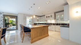 Villa en venta en Sierra Blanca, Marbella Golden Mile