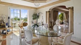 Villa for sale in El Paraiso, Estepona Öst