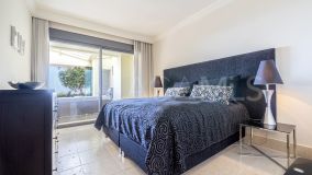Apartamento Planta Baja en venta en Los Monteros Hill Club, Marbella Este