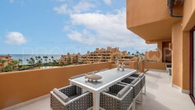 For sale apartment with 4 bedrooms in Los Granados del Mar