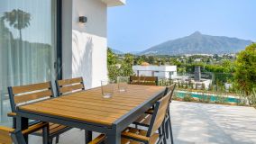 Villa zu verkaufen in Nueva Andalucia, Marbella