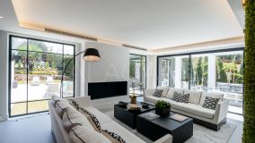 Villa zu verkaufen in Nueva Andalucia, Marbella