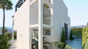 For sale villa with 3 bedrooms in Estepona Golf