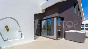 For sale duplex penthouse with 3 bedrooms in Cabopino