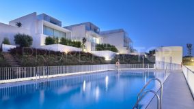 Luxury living in Sotogrande: Contemporary Villas with Stunning Views and Exclusive Amenities