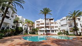 Newly refurbished 3-bed apartment with stunning sea views in Fuentes de La Duquesa