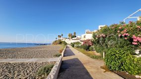 Magnificent 2 bedroom townhouse on the beachfront Bahia Dorada, Estepona