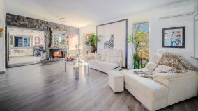 Villa zu verkaufen in Estepona Golf, Estepona Westen