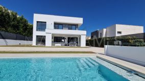 Maison for sale in Los Hidalgos, Manilva
