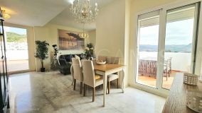 Penthouse for sale in Valle Romano, Estepona West