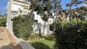 Town House for sale in Nueva Andalucia, 299,000 €