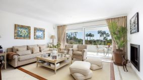 Zweistöckiges Penthouse zu verkaufen in Los Granados Golf, Nueva Andalucia