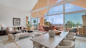 Magna Marbella 4 bedrooms penthouse for sale