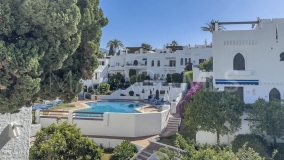 Radhus for sale in Atalaya de Rio Verde, Nueva Andalucia