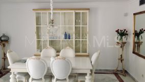 Adosado en venta en Jardines de las Lomas, Marbella Golden Mile