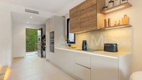 Adosado en venta en Jardines de las Lomas, Marbella Golden Mile