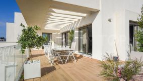 Penthouse for sale in Estepona, 815,000 €