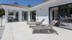 Villa with 4 bedrooms for sale in Artola