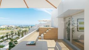 For sale Estepona penthouse with 3 bedrooms