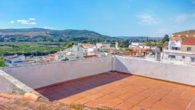 Town house for sale in San Enrique de Guadiaro with 3 bedrooms