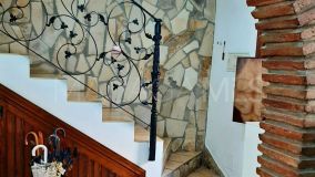 Town House for sale in Estepona