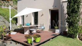 Villa for sale in Los Arqueros, Benahavis