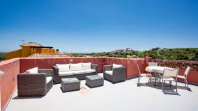Zweistöckiges Penthouse zu verkaufen in Casares Playa